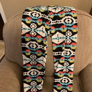 Super cute leggings!